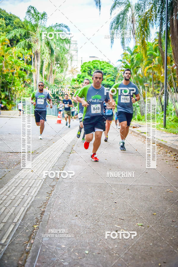Buy your photos of the eventPark Run on Fotop