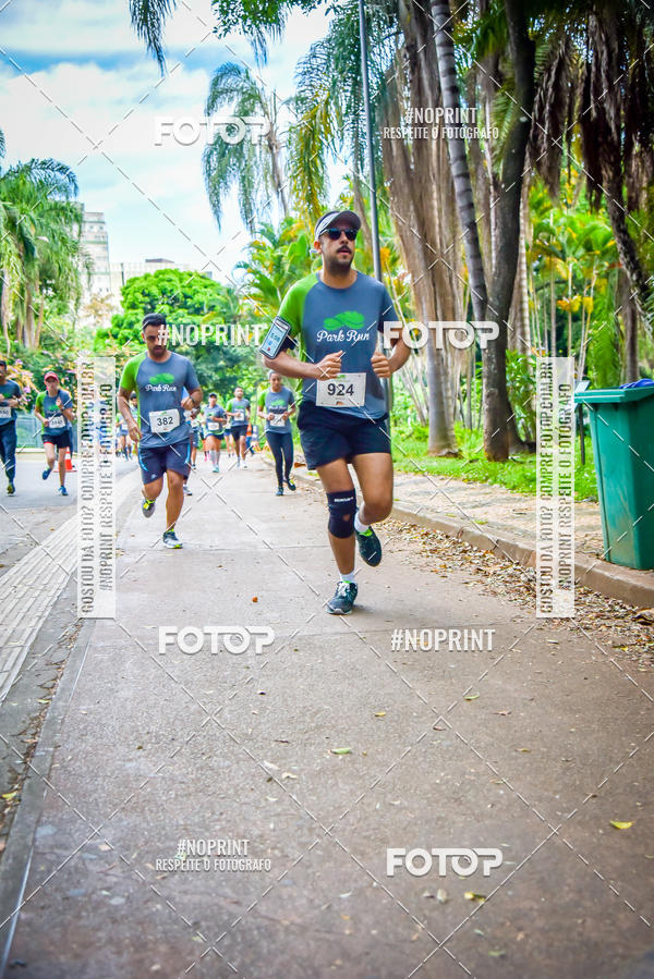 Buy your photos of the eventPark Run on Fotop