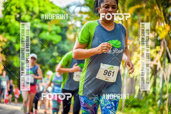 Buy your photos of the eventPark Run on Fotop