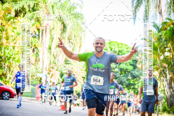 Buy your photos of the eventPark Run on Fotop