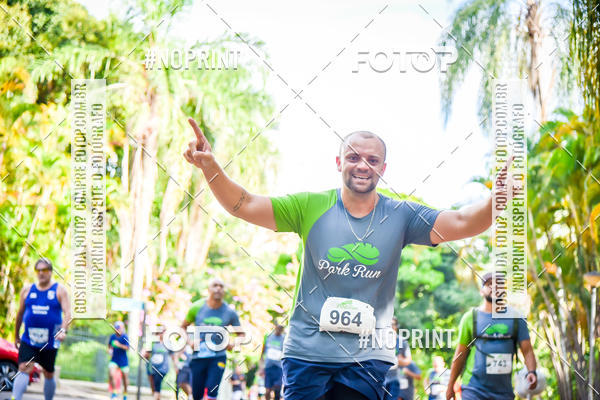 Buy your photos of the eventPark Run on Fotop