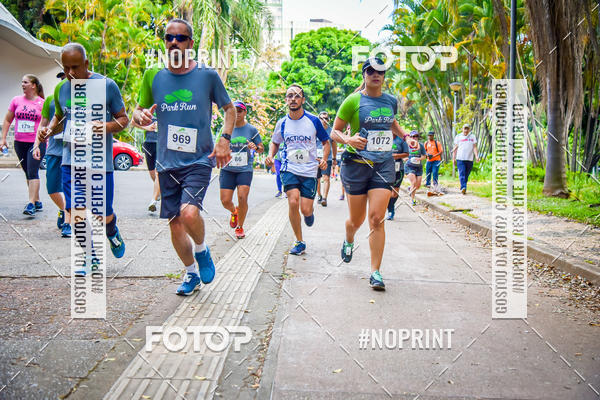 Buy your photos of the eventPark Run on Fotop