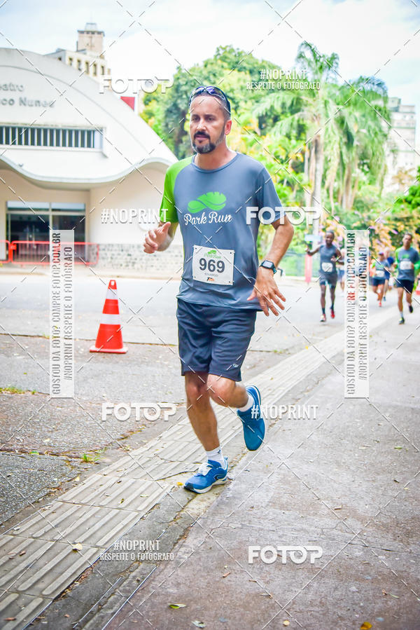 Buy your photos of the eventPark Run on Fotop