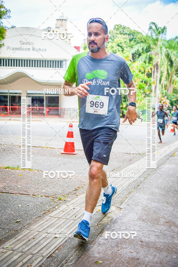 Buy your photos of the eventPark Run on Fotop