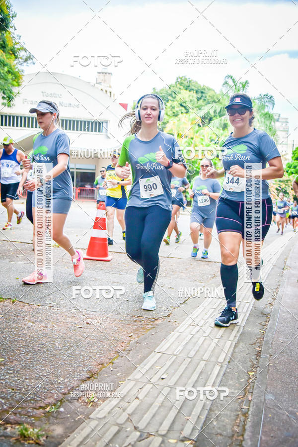 Buy your photos of the eventPark Run on Fotop