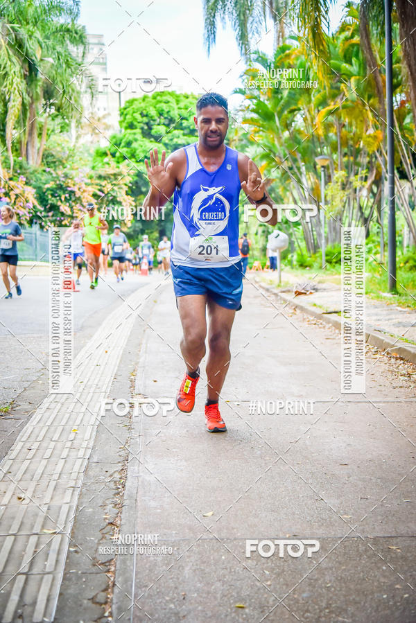 Buy your photos of the eventPark Run on Fotop