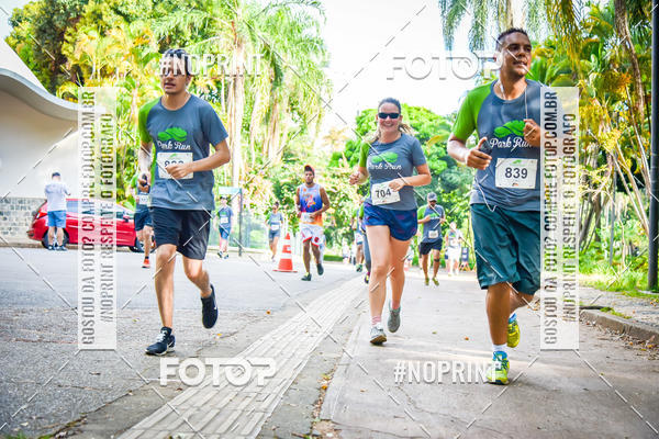 Buy your photos of the eventPark Run on Fotop