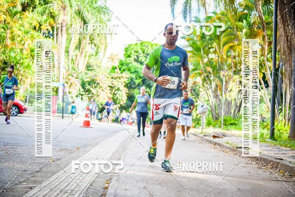 Buy your photos of the eventPark Run on Fotop