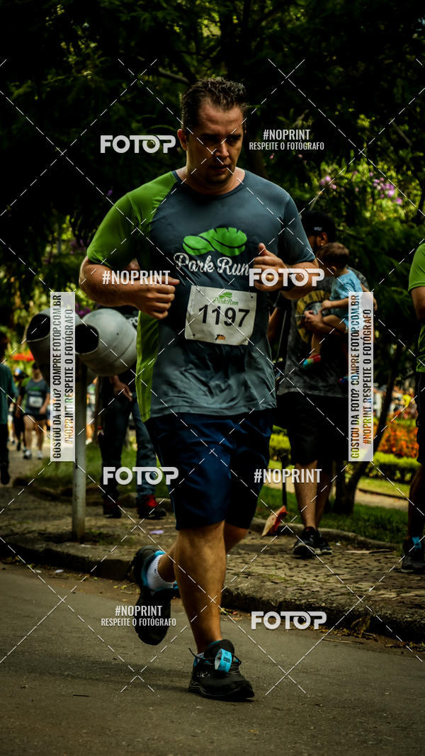 Buy your photos of the eventPark Run on Fotop