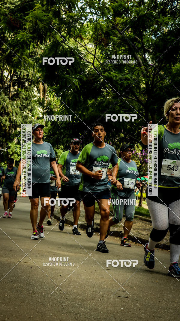 Buy your photos of the eventPark Run on Fotop