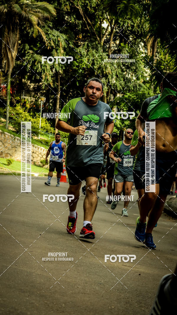 Buy your photos of the eventPark Run on Fotop