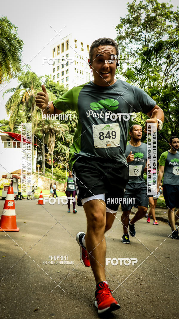 Buy your photos of the eventPark Run on Fotop