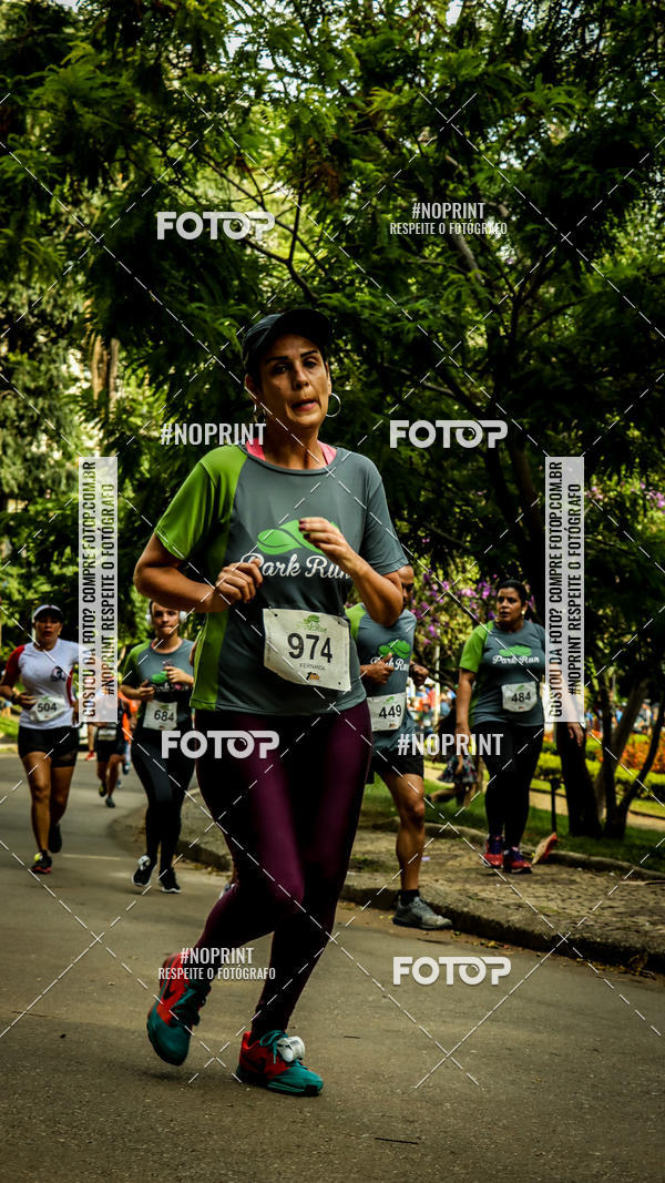 Buy your photos of the eventPark Run on Fotop