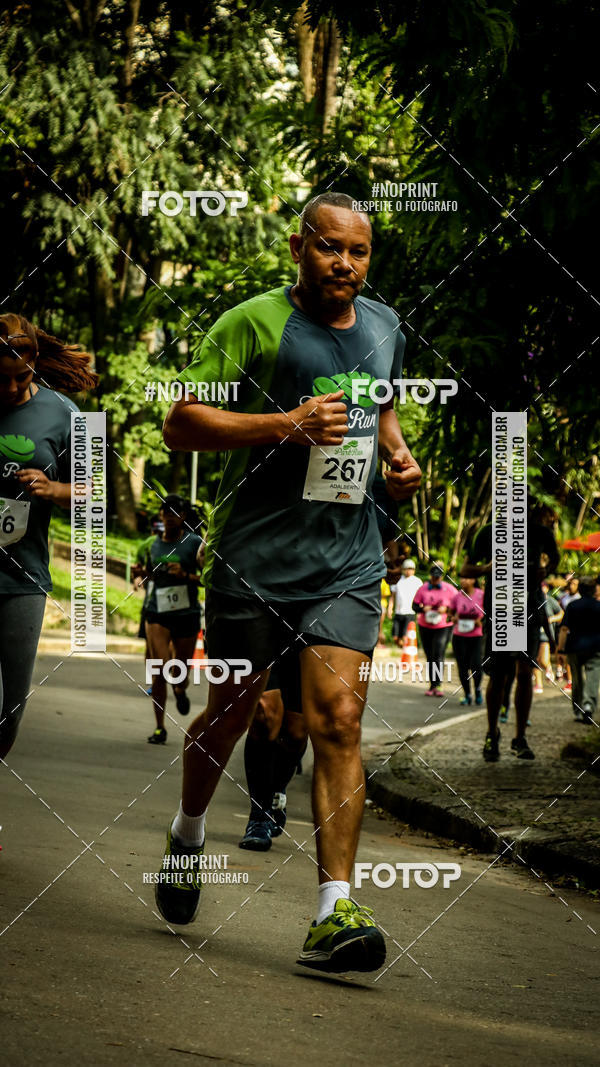 Buy your photos of the eventPark Run on Fotop