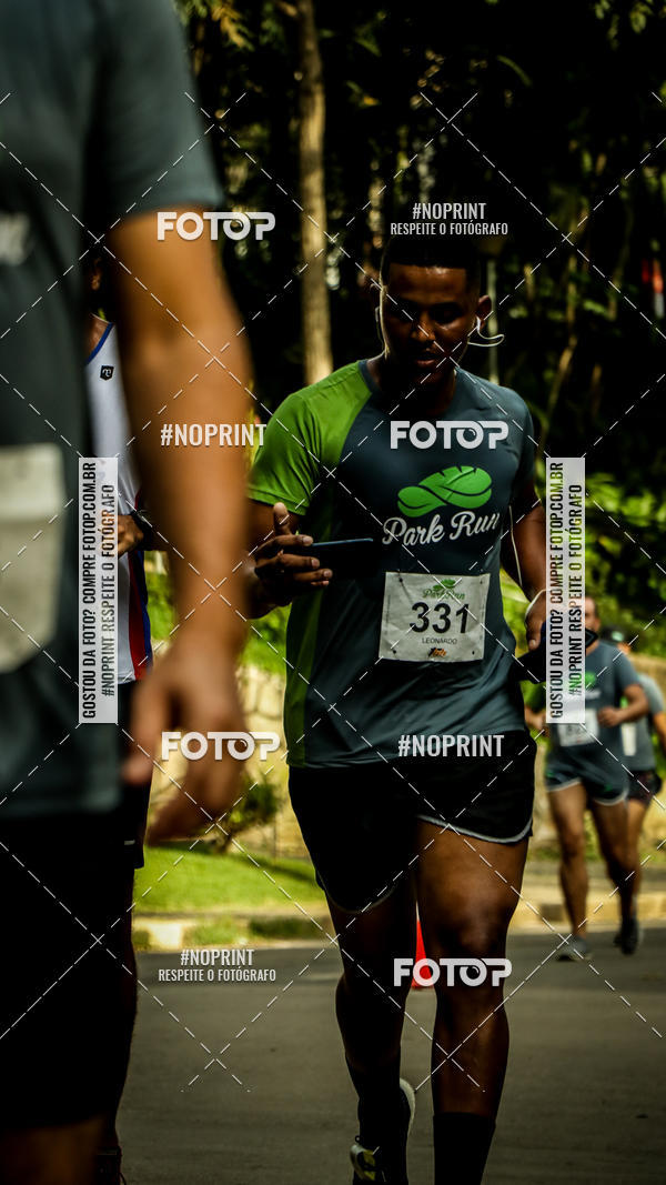 Buy your photos of the eventPark Run on Fotop