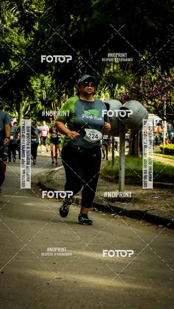 Buy your photos of the eventPark Run on Fotop