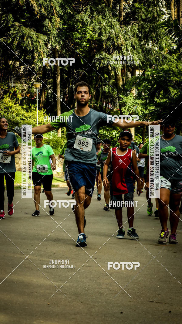 Buy your photos of the eventPark Run on Fotop
