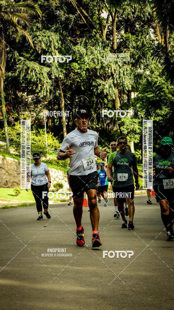 Buy your photos of the eventPark Run on Fotop