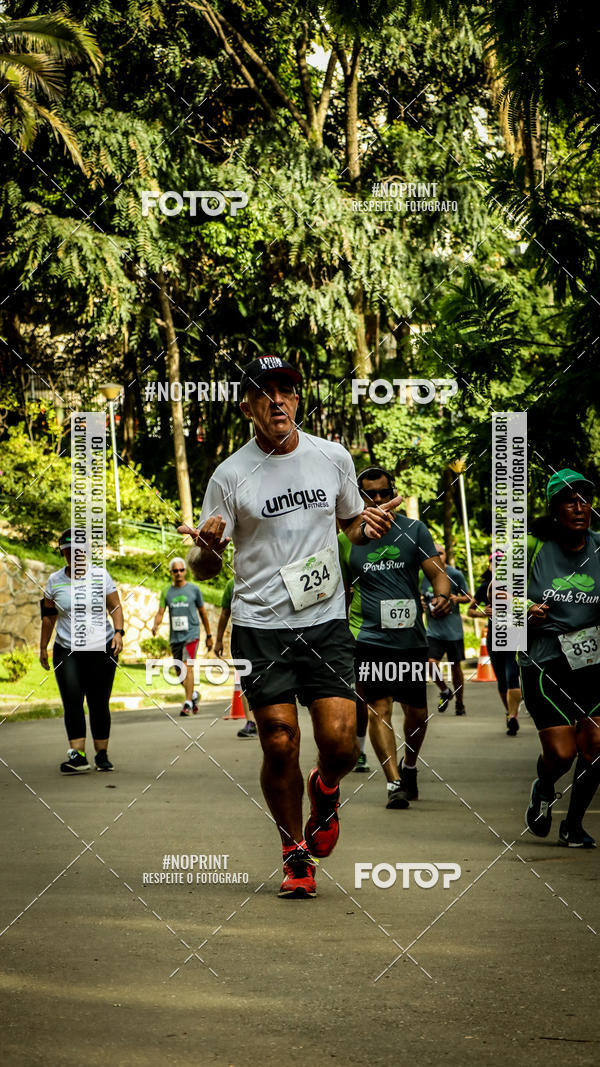 Buy your photos of the eventPark Run on Fotop