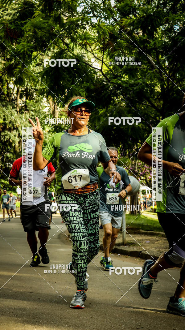 Buy your photos of the eventPark Run on Fotop