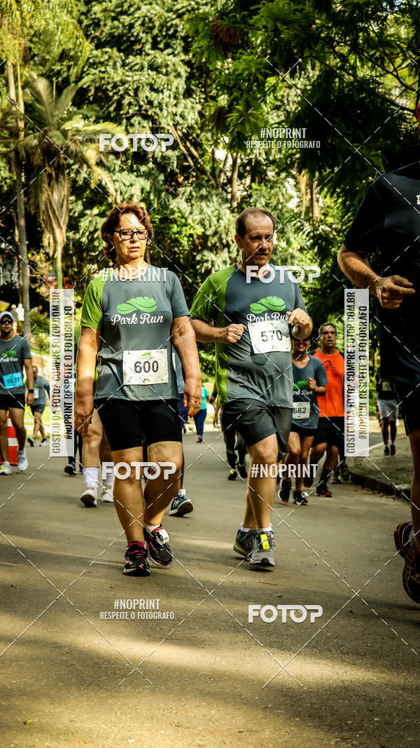 Buy your photos of the eventPark Run on Fotop