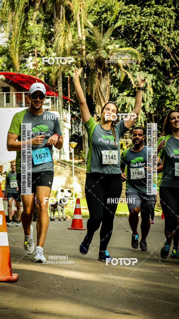 Buy your photos of the eventPark Run on Fotop