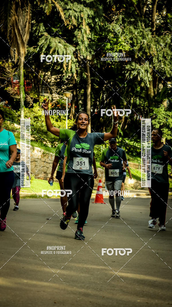 Buy your photos of the eventPark Run on Fotop