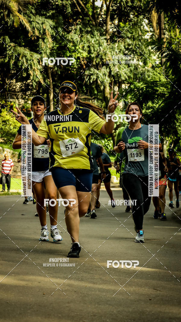 Buy your photos of the eventPark Run on Fotop