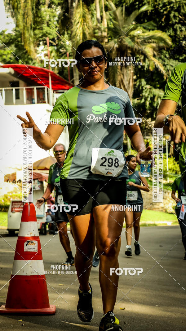 Buy your photos of the eventPark Run on Fotop