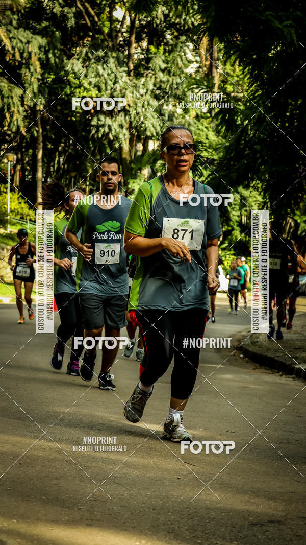 Buy your photos of the eventPark Run on Fotop