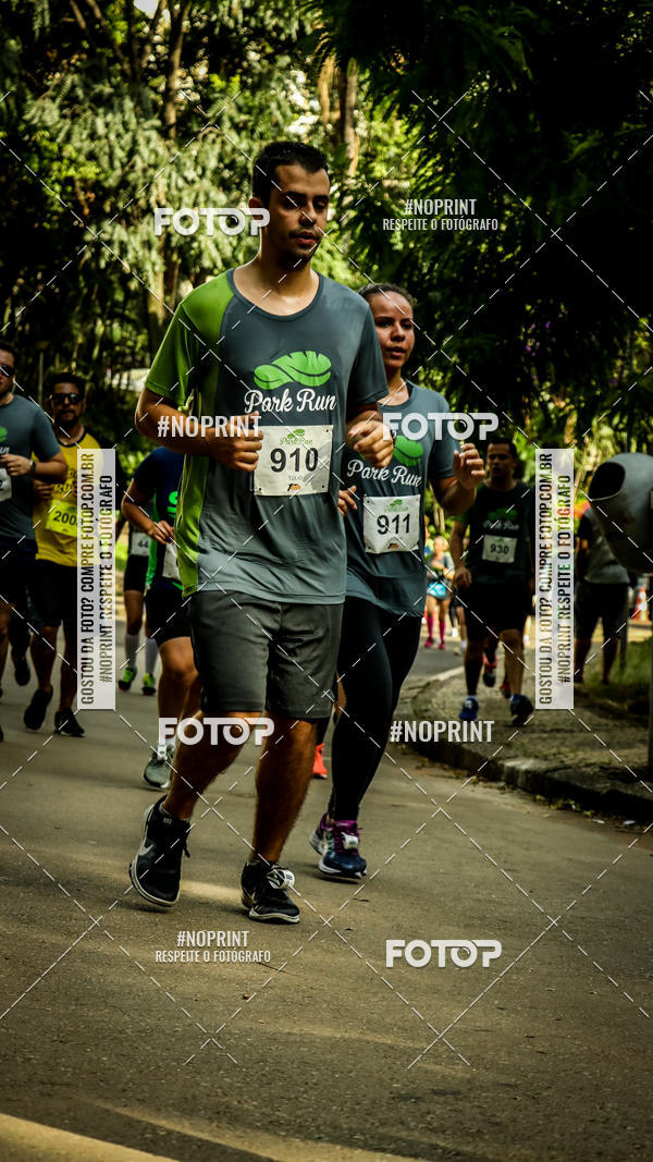 Buy your photos of the eventPark Run on Fotop