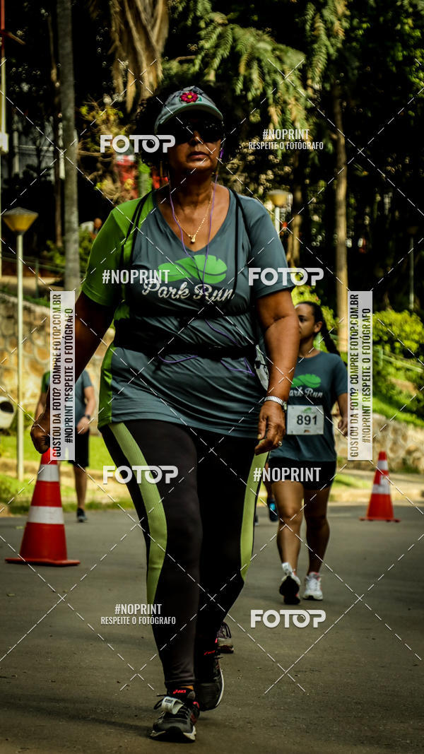 Buy your photos of the eventPark Run on Fotop