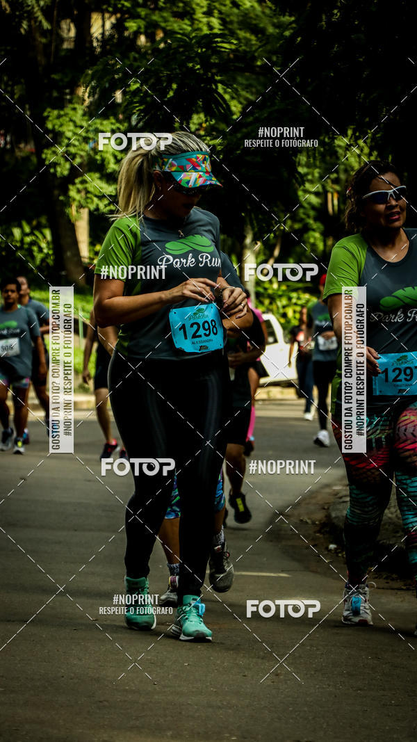 Buy your photos of the eventPark Run on Fotop