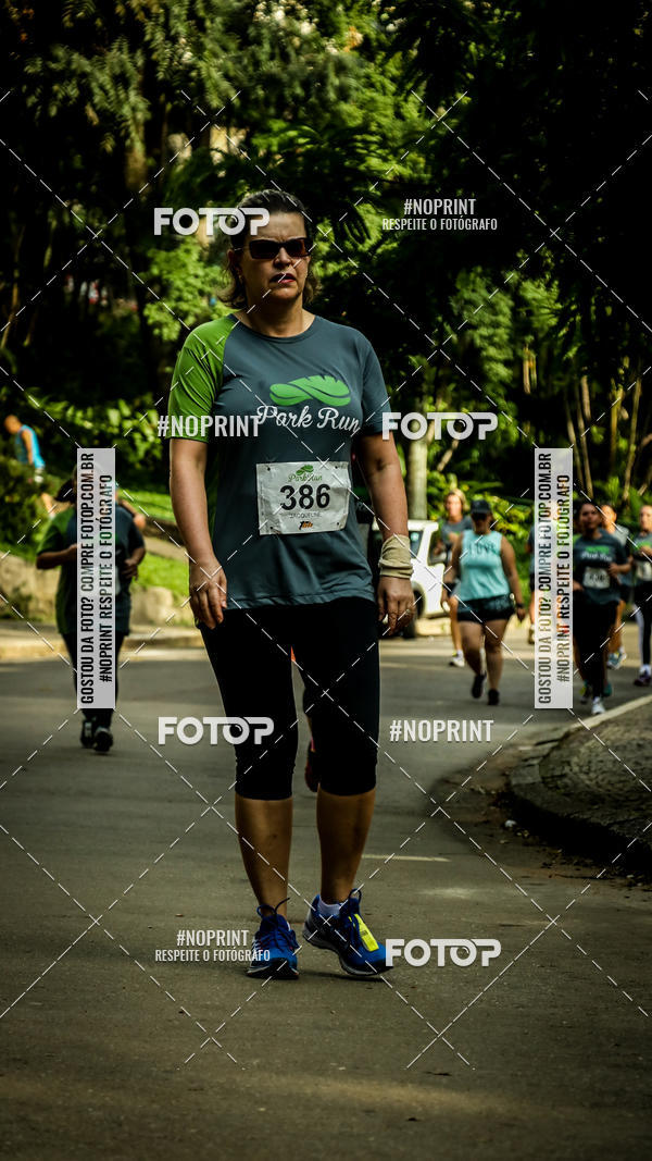 Buy your photos of the eventPark Run on Fotop