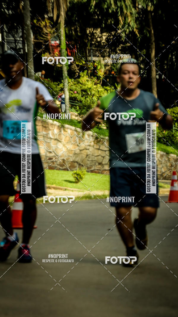 Buy your photos of the eventPark Run on Fotop
