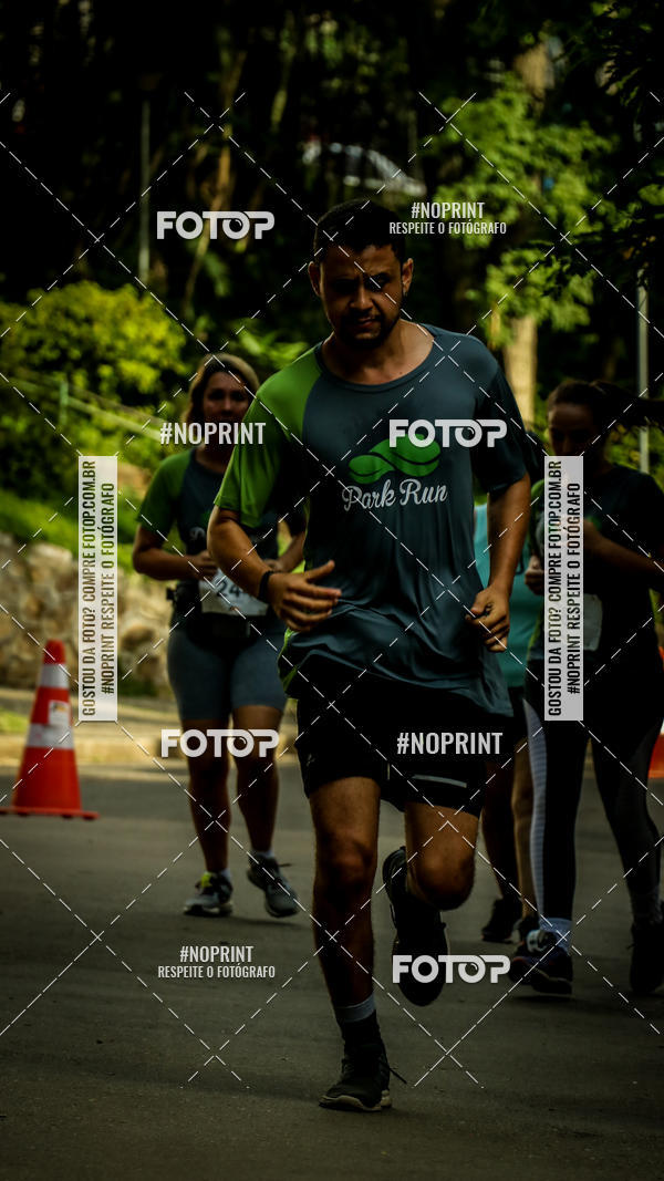 Buy your photos of the eventPark Run on Fotop