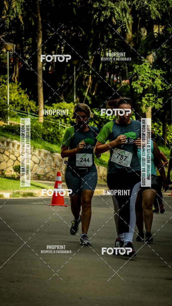 Buy your photos of the eventPark Run on Fotop