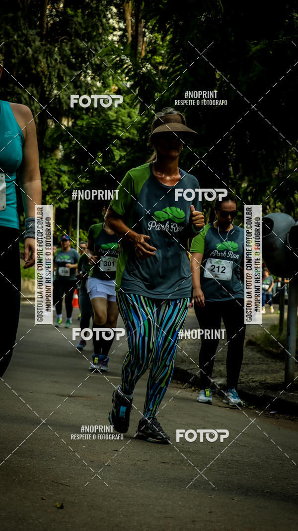Buy your photos of the eventPark Run on Fotop