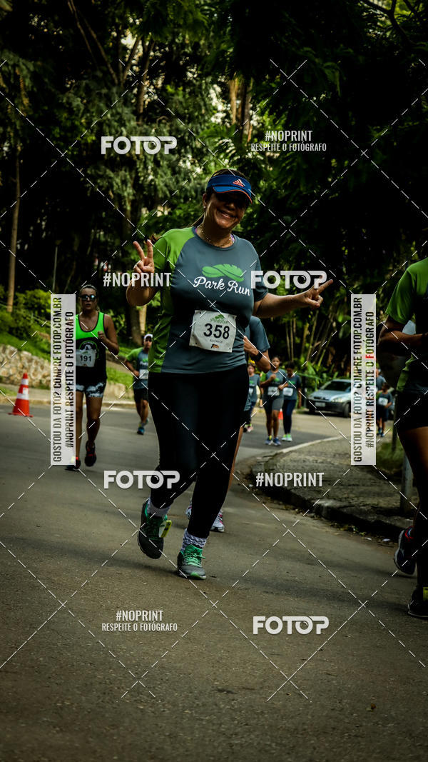 Buy your photos of the eventPark Run on Fotop