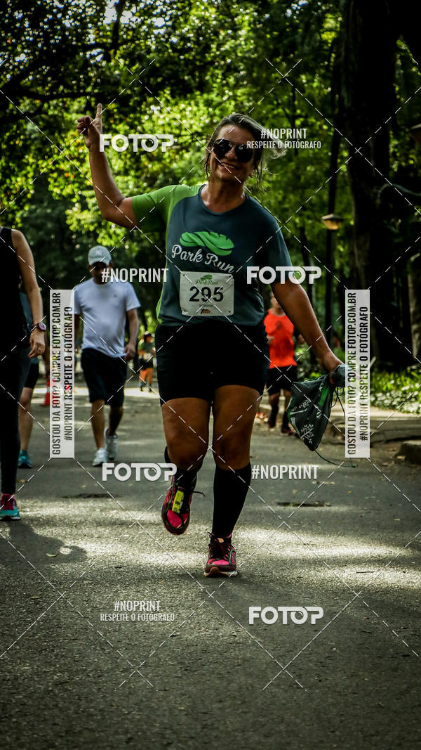 Buy your photos of the eventPark Run on Fotop