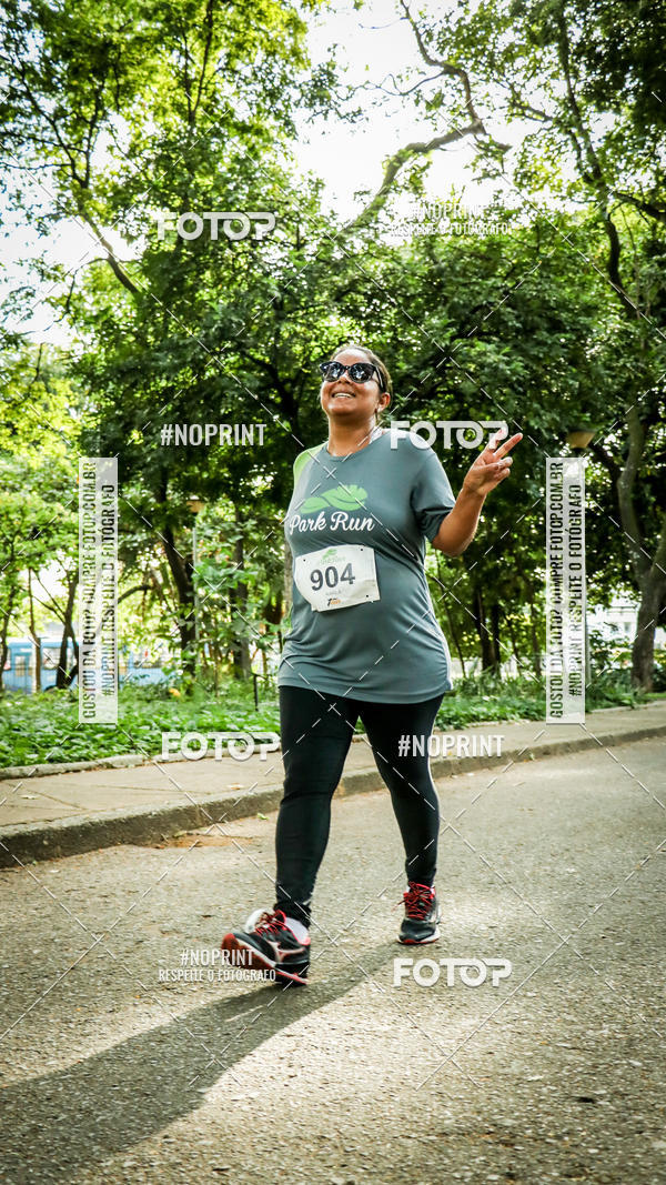 Buy your photos of the eventPark Run on Fotop