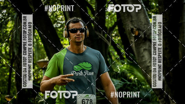 Buy your photos of the eventPark Run on Fotop