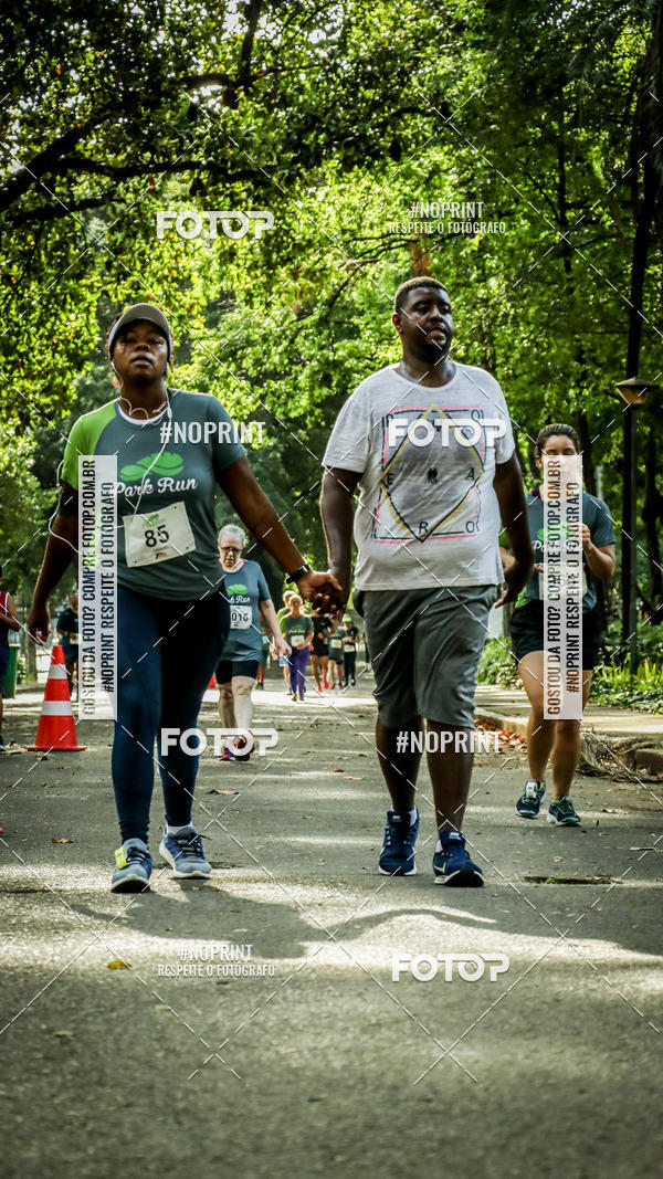 Buy your photos of the eventPark Run on Fotop