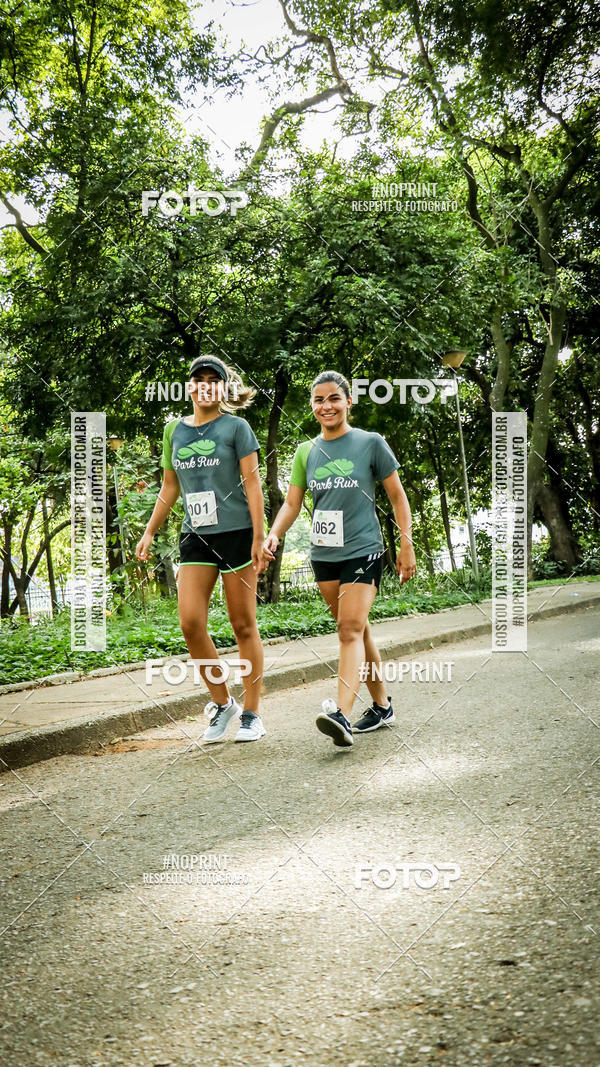 Buy your photos of the eventPark Run on Fotop