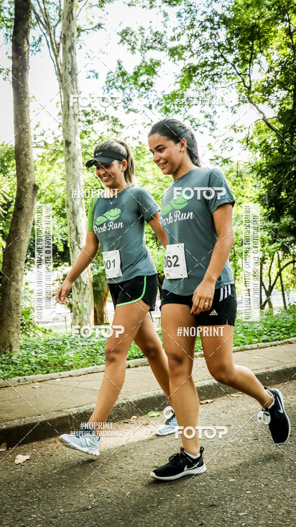 Buy your photos of the eventPark Run on Fotop