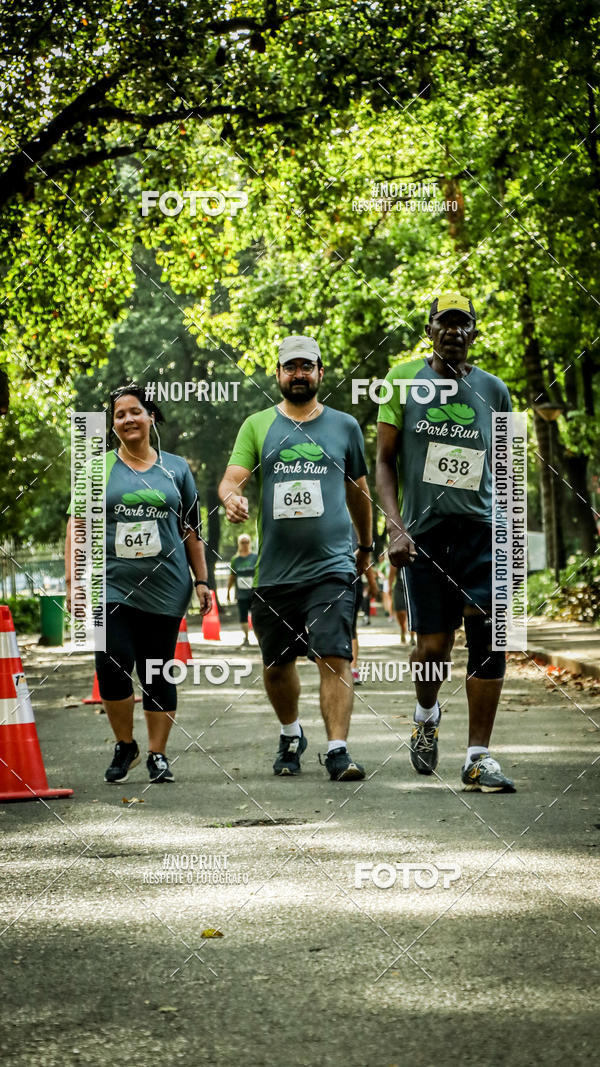 Buy your photos of the eventPark Run on Fotop