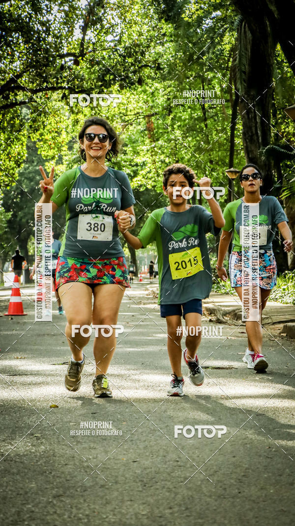 Buy your photos of the eventPark Run on Fotop
