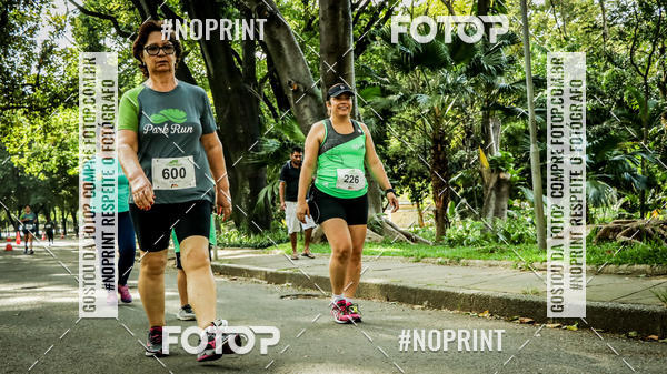 Buy your photos of the eventPark Run on Fotop