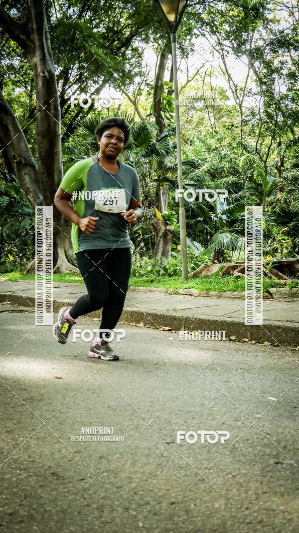 Buy your photos of the eventPark Run on Fotop