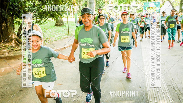 Buy your photos of the eventPark Run on Fotop